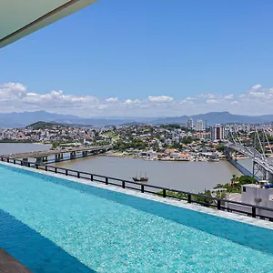 Piscina No Rooftop Com Vista Mar | Foodhall | Wi-fi 200mb #toptower Florianópolis